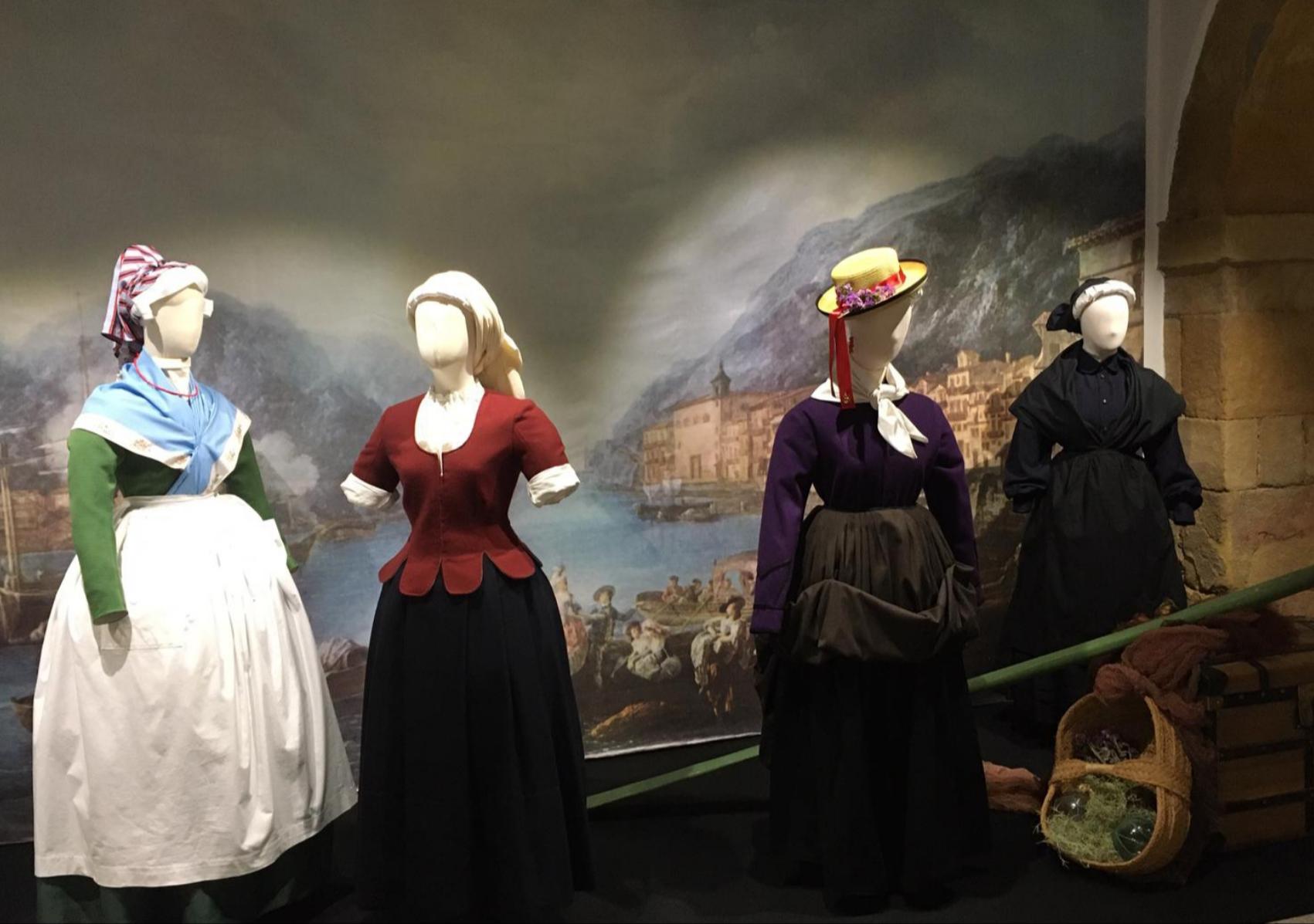 baterelak jantziaren zentroa erakusketa