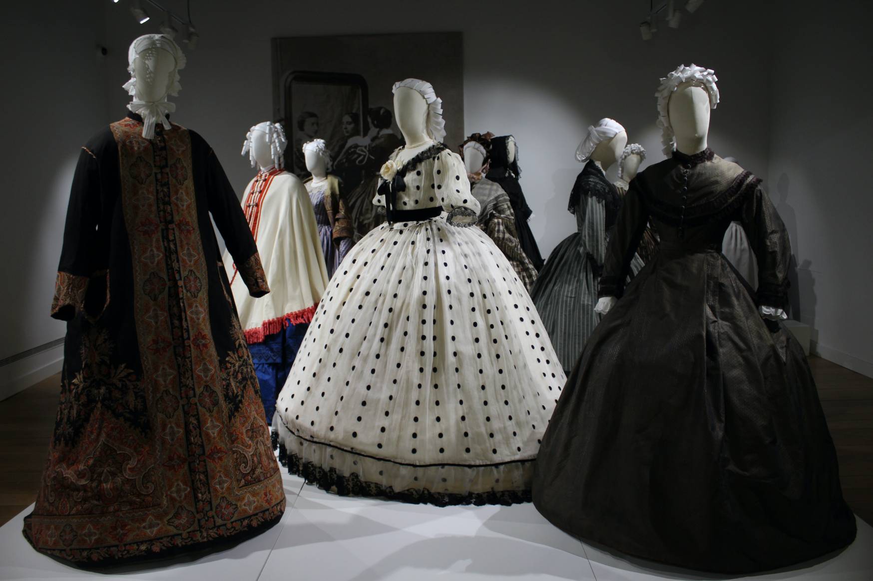 Jantziaren zentroa erakusketa