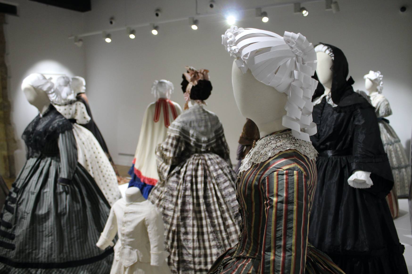 Jantziaren zentroa exposicion permanente