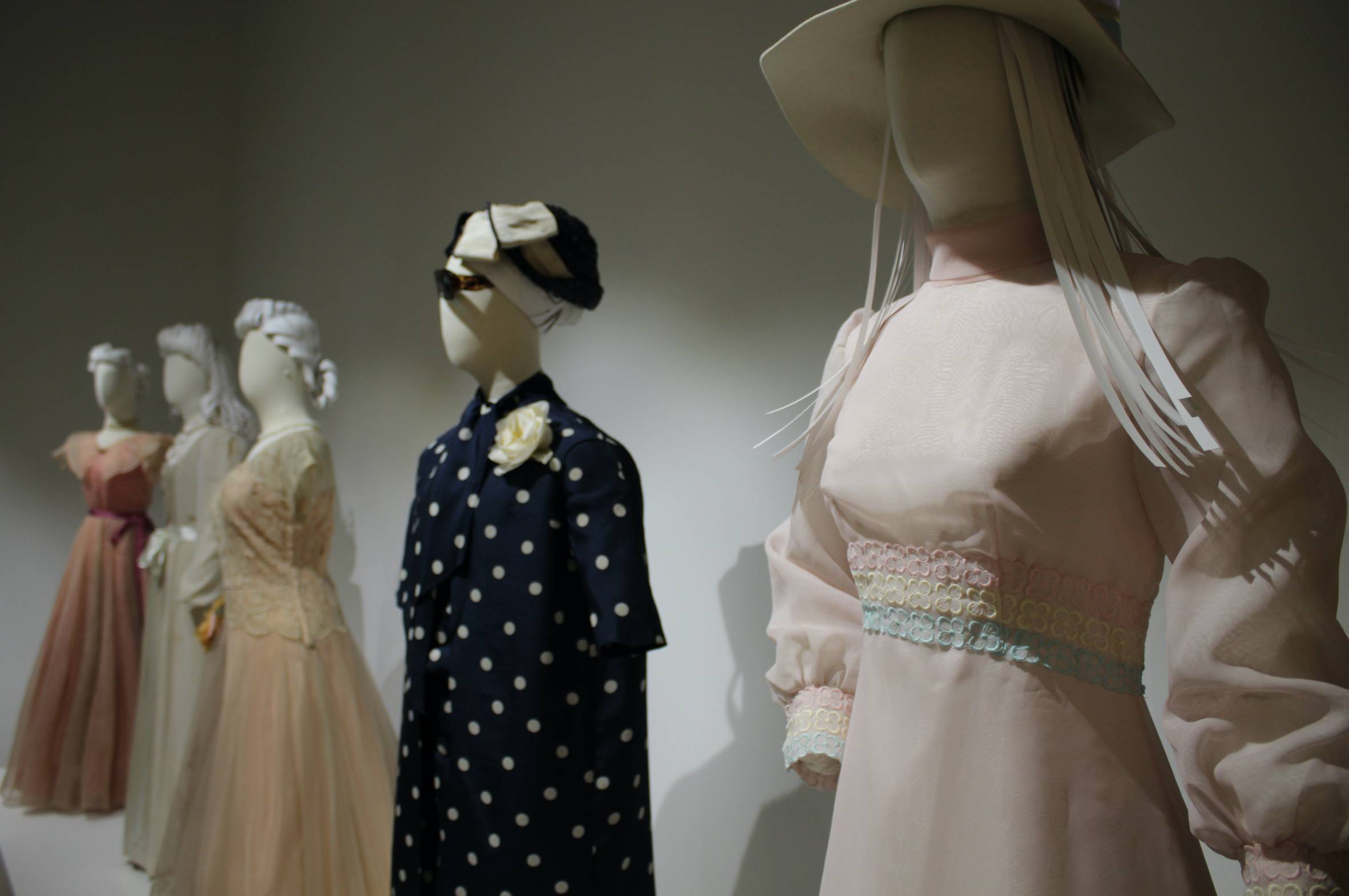 expo permanente jantziaren zentroa maniquies