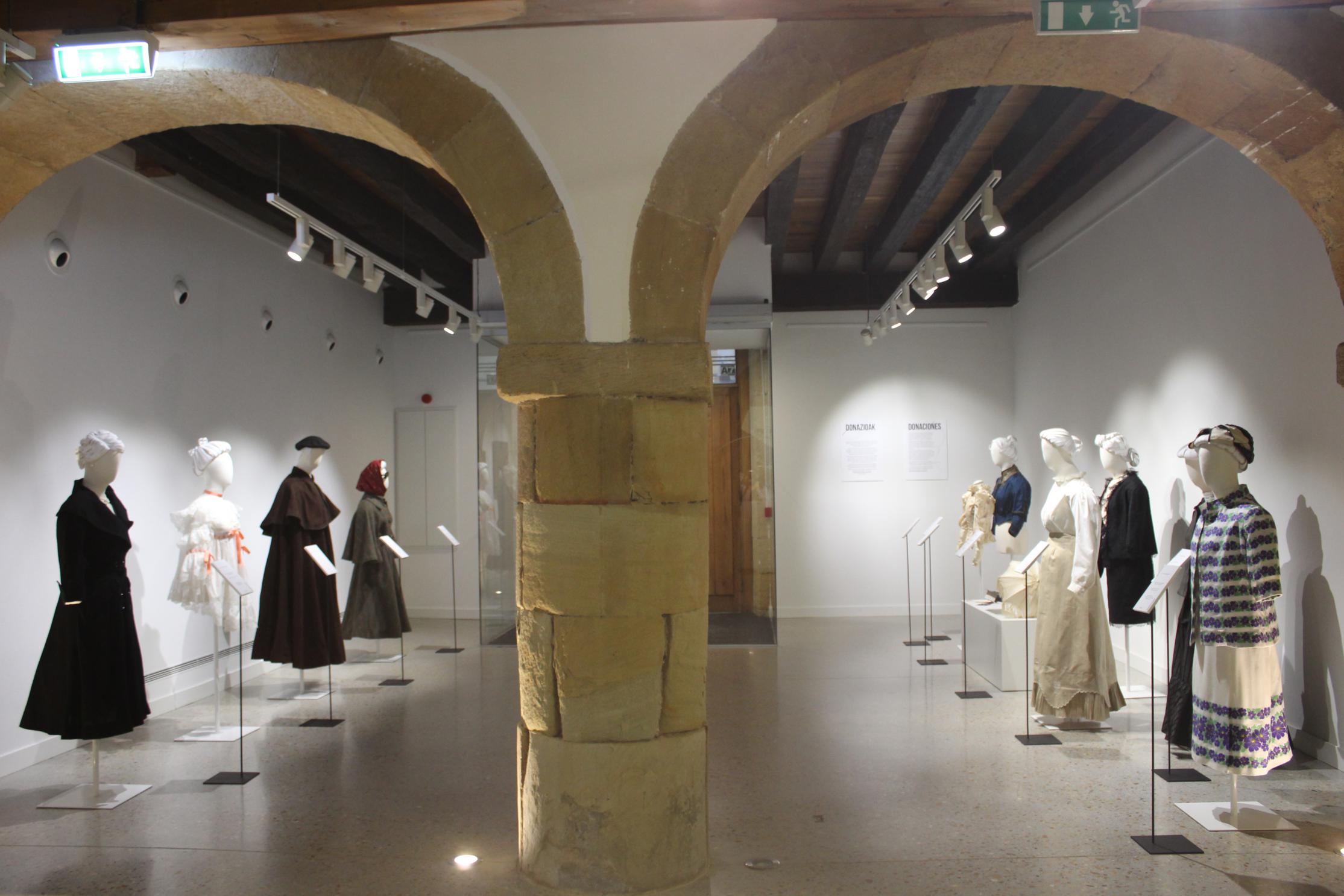 Iñudeak jantziak donostia jantziaren zentroa