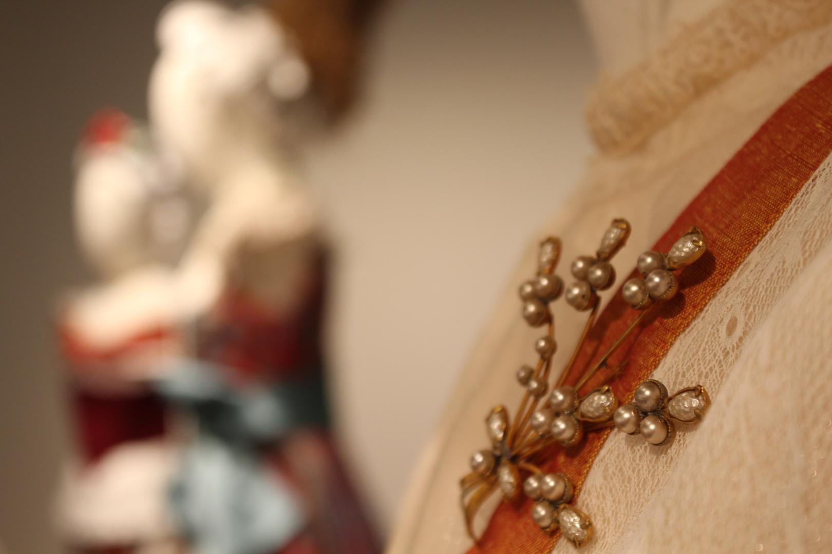 nodrizas trajes antiguos exposicion Jantziaren Zentroa